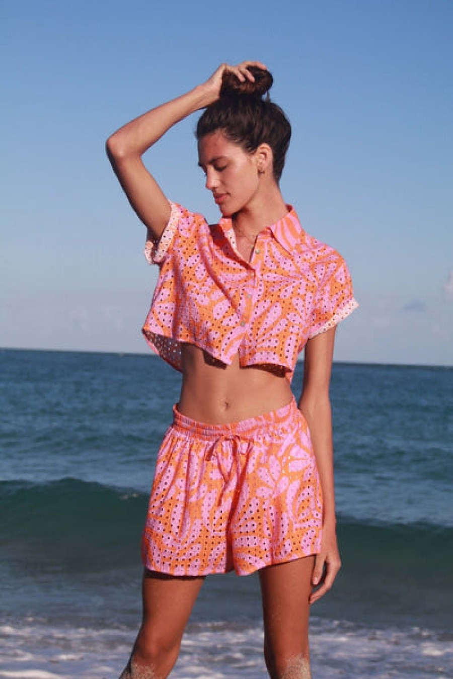 Clothing Solid 0026 Striped | Solid & Striped - The Charlie Eyelet Short - Carnation Pink/Clementine Leaf